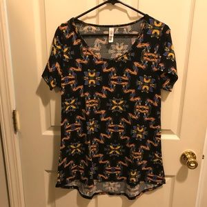 Lularoe Classic T-shirt, barely worn, size medium